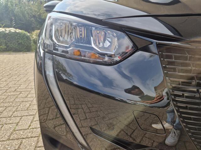 Peugeot e-208 EV Active 50 kWh | Parkeersensoren achter | Climate & Cruise control | Navigatie | Apple Carplay / Android Auto