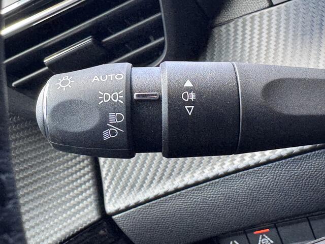 Peugeot e-208 EV GT Pack 50 kWh met Panoramadak!