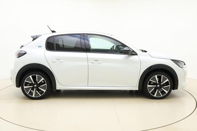 Peugeot e-208 EV GT 350 50 kWh Panoramadak | Navigatie | Stoelverwarming