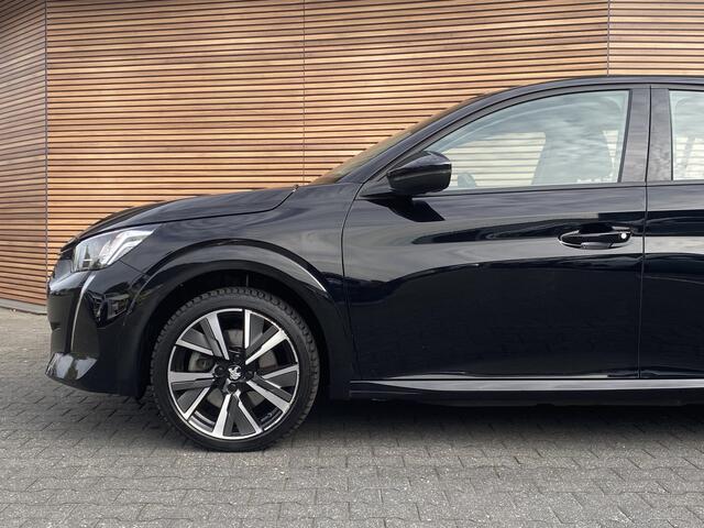 Peugeot e-208 EV Allure 50 kWh Parkeerhulp / Carplay / Lm-velgen