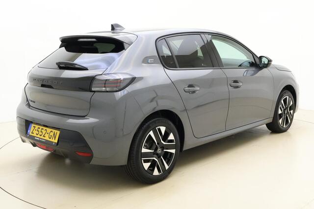 Peugeot e-208 EV Allure 51 kWh 156 pk | Navigatie | 400 km WLTP | 16% bijtelling