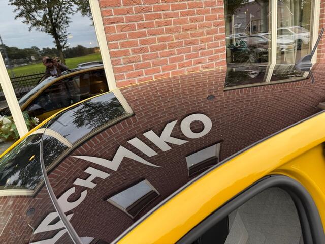 Peugeot e-208 EV GT 350 50 kWh PANODAK / CAMERA / DIGI DASH / STOELVERW. / GRO