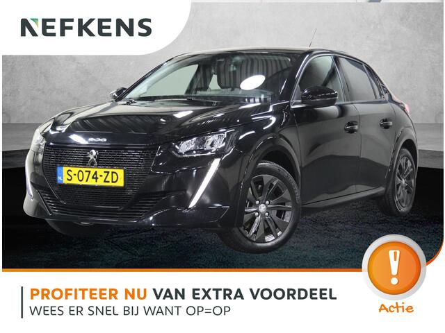 Peugeot e-208 EV Allure Pack 50 kWh 136PK | AppleCarplay/Android Auto | Parkeersensoren | FULL LED | Stoelverwarming | Lederen Stuurwiel | Climate Control | Cruise Control | 16" LMV | Isofix | Privacy Glass |