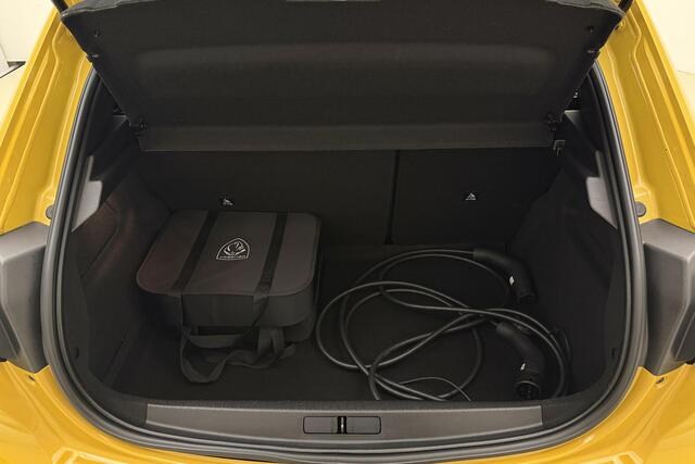 Peugeot e-208 EV Active 50 kWh 100% Elektrisch | 3-Fasen | Navigatie | Bluetooth | Airco | Cruise Control | BTW auto | 1e eigenaar