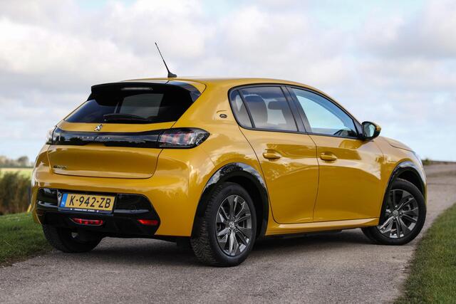 Peugeot e-208 EV Allure 50 kWh ? 3-Fase ? Carplay ? Camera