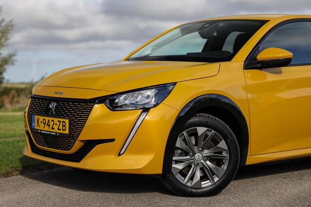 Peugeot e-208 EV Allure 50 kWh ? 3-Fase ? Carplay ? Camera