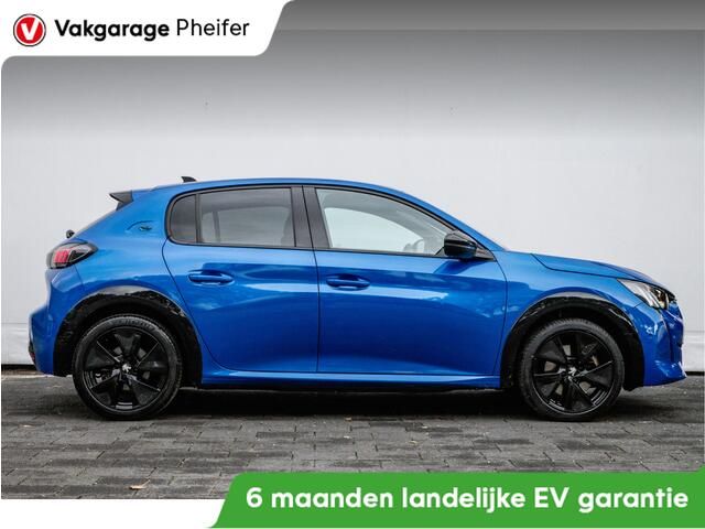 Peugeot e-208 EV GT 350 50 kWh Panoramadak/ 11KW bl/ Half leer/ Camera/ Stoelverwarming/ Blindspot