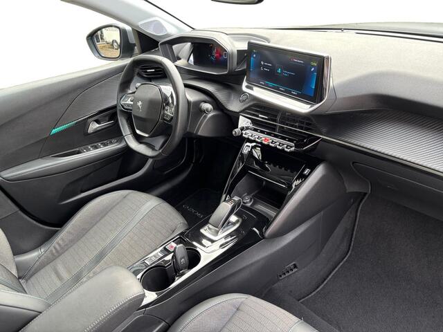 Peugeot e-208 EV Allure Première 1 fase 50 kWh | STOEL VERWARMING | CAMERA | LMV | 1 JAAR GARANTIE