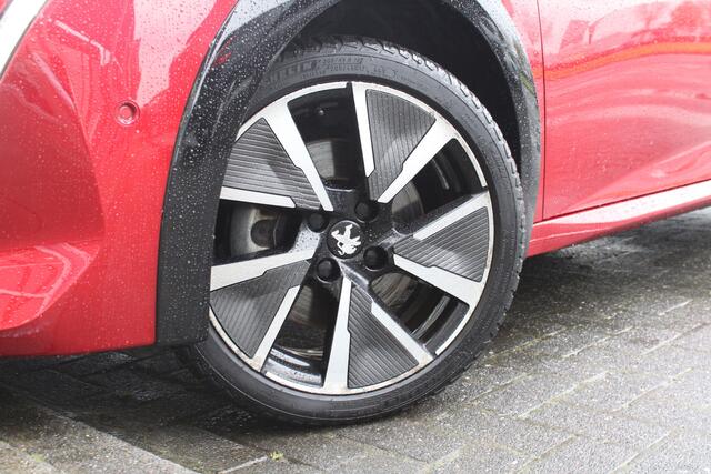 Peugeot e-208 EV GT Pack 50 kWh | Panoramadak | Camera | Keyless | AppleCarplay | Verw. Voorstoelen