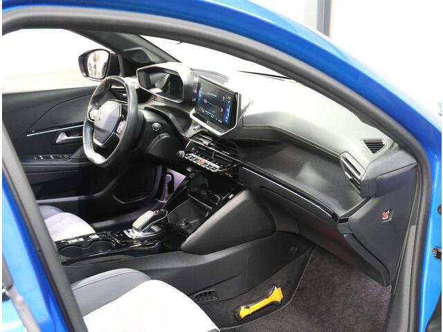 Peugeot e-208 GT 50kWh 136PK | 1ste eigenaar | 3 FASE | ACCURAPPORT 91% | LED lampen | 17"LMV | Navigatie | LED | Camera | Glazendak | Stoelverwarming | Climate Control | Cruise Control | AppleCarplay/Android Auto | Isofix | Privacy Glass |