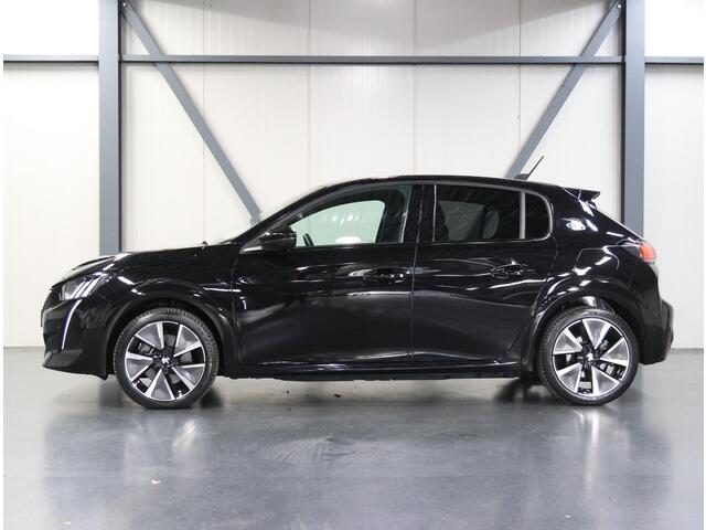 Peugeot e-208 EV GT Pack 50 kWh 136PK | 1ste eigenaar | AppleCarplay/Android Auto | 17"LMV | Camera | AUTOMAAT | Keyless | Cruise Control | Climate Control | Camera | FULL LED | Sfeerverlichting | Isofix | Privacy Glass |