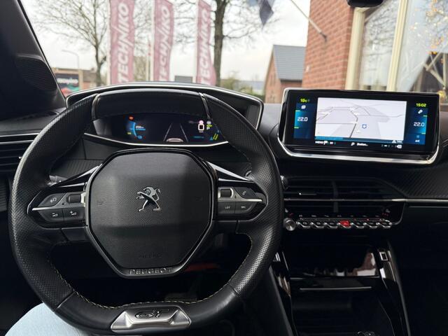 Peugeot e-208 EV GT 350 50 kWh PANODAK / STOELVERW. / ADDAPT.CRUISE / CAMERA /