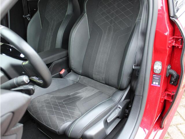 Peugeot e-208 EV GT Pack 50 kWh | Automaat | Camera / Climate / Stoelverw. / Adapt. Cruise