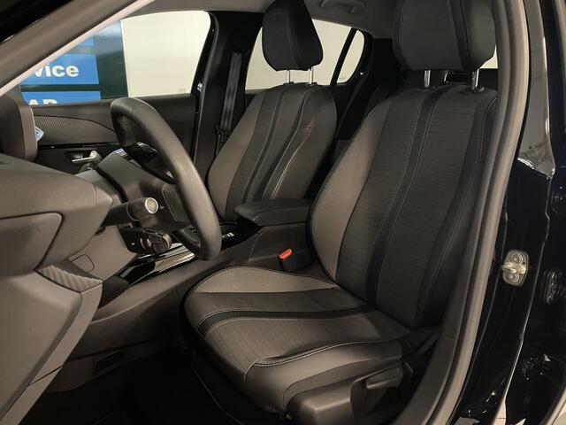 Peugeot e-208 EV Allure Pack 50 kWh Navi / Carplay /Digitaal dashboard / Stoelverwarming / Snelladen /