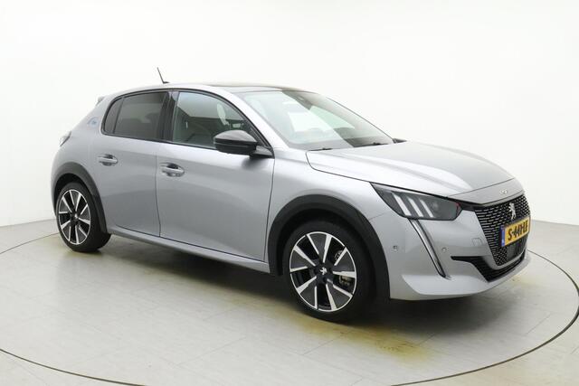 Peugeot e-208 EV GT 350 50 kWh 136pk | 12% Bijtelling! | Navigatie | Panoramadak | Camera | KeyLess | Lichtmetalen Velgen | Dodehoek sensoren