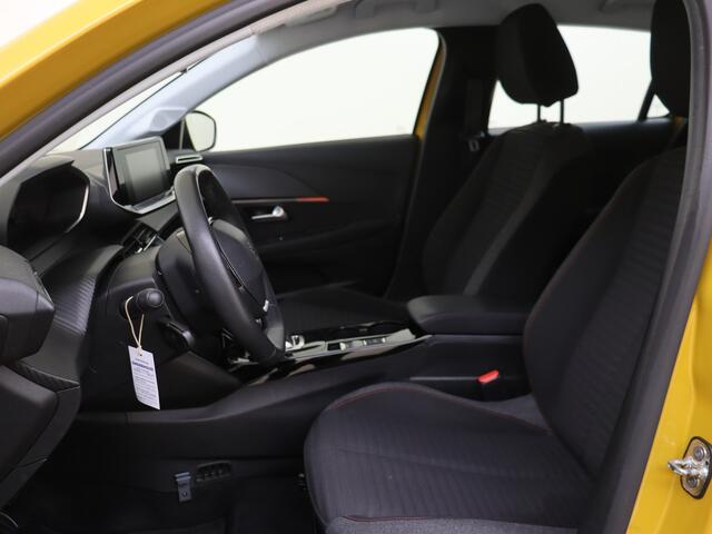 Peugeot e-208 EV Active 50 kWh APPLE / ANDROID NAVIGATIE | PARKEERSENSOREN | 3 FASE LADEN P4