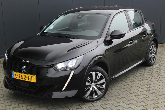Peugeot e-208 EV Active 50 kWh | Incl. 12 maanden garantie | Parkeersensoren | Apple carplay/Android auto | Climate control | Cruise control | Lichtmetalen velgen | Navigatie