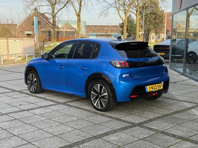 Peugeot e-208 EV GT 350 50 kWh | Panorama | Camera | Stoelverwarming |