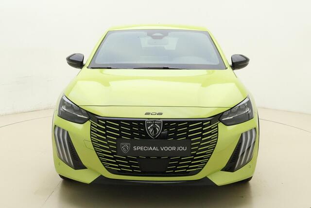 Peugeot e-208 EV GT Avantage 51 kWh 100% Elektrisch | Alcantara Executive Interior | Warmtepomp | Drive Assist Plus Pack | Elektrische verstelbare stoelen | Stoelverwarming | Mirror Screen | Nieuw uit voorraad