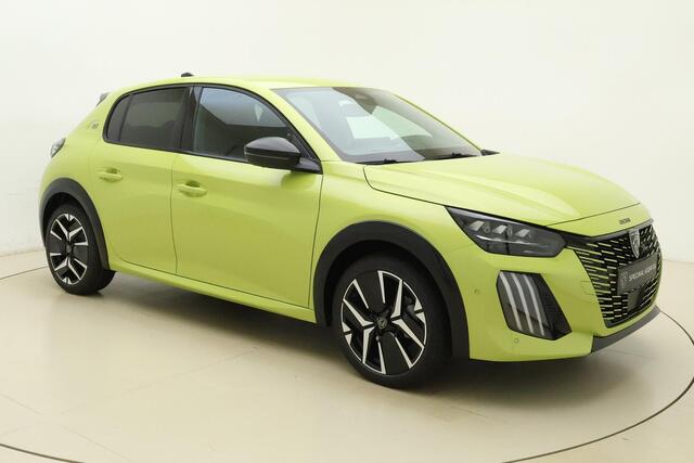 Peugeot e-208 EV GT Avantage 51 kWh 100% Elektrisch | Alcantara Executive Interior | Warmtepomp | Drive Assist Plus Pack | Elektrische verstelbare stoelen | Stoelverwarming | Mirror Screen | Nieuw uit voorraad