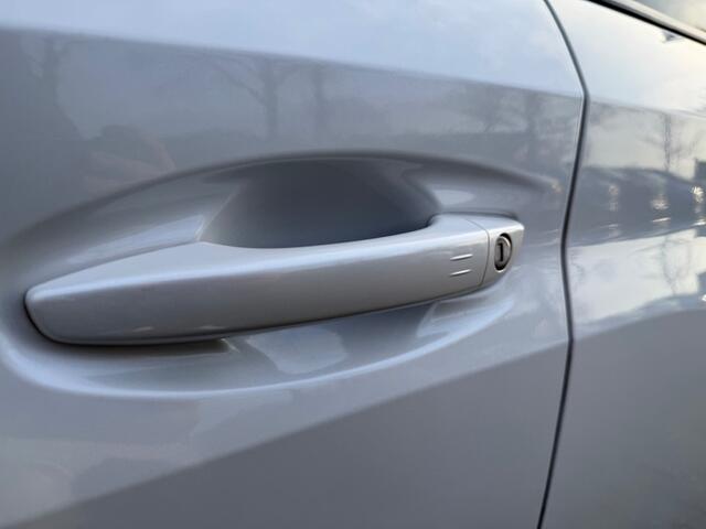 Peugeot e-208 EV Allure 50 kWh CAMERA / KEYLESS / V+A PDC / LMV / PARELMOER WI