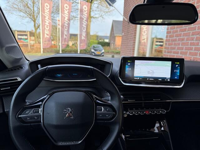 Peugeot e-208 EV Allure 50 kWh CAMERA / KEYLESS / V+A PDC / LMV / PARELMOER WI