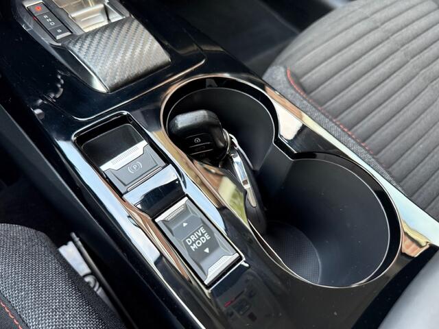 Peugeot e-208 EV Active Pck 50 kWh FASE 3 / RIJKLAAR / NAVI / AIRCO / CRUISE /