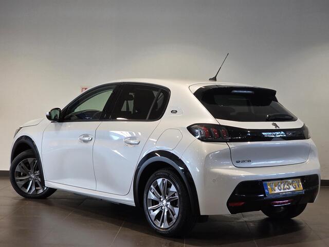 Peugeot e-208 Allure Pack EV 3-FASEN 50kWh 136pk | 3D i-COCKPIT®| ADAPTIVE CRUISE | KEYLESS | STOELVERW. | LED | ISOFIX | NAVI | 180° CAMERA |