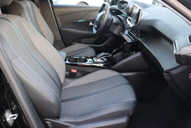 Peugeot e-208 EV Allure Pack 50 kWh Apple Carplay, Cruise control, Camera, Climate control, Lichtmetalen wielen