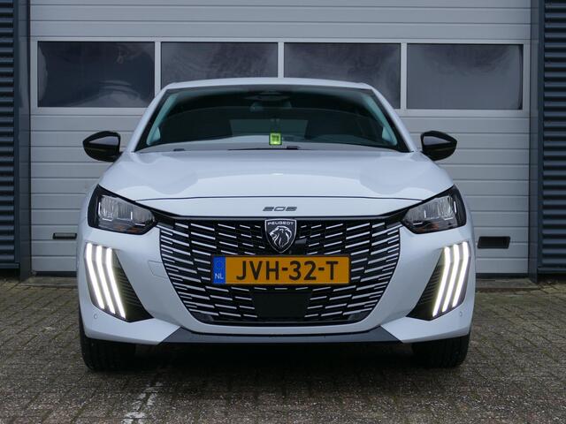 Peugeot e-208 EV Allure Avantage 51 kWh | 156 PK | 433KM WLTP | Draadloos Apple Carplay & Android Auto | Camera Voor & Achter | Navigatie | Adaptief Cruise Control |
