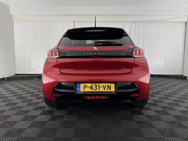Peugeot e-208 EV GT Pack 50 kWh [ 3-Fase-11kW ] {SOH-88%] (INCL-BTW) *FULL-LED | DIGI-COCKPIT | BLINDSPOT | CAMERA | LEATHER-ALCANTARA | AMBIENTLIGHT | NAVI-FULLMAP | LANE-ASSIST | KEYLESS | DAB | CCS-FASTLOADER | HEATED-SPORTSEATS | 17''ALU*