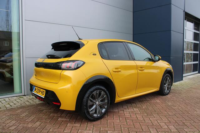 Peugeot e-208 EV Allure Pack 50 kWh Airco Adapt.Cruise Navi Camera Carplay Dealer onderhouden