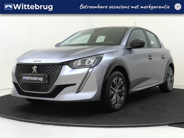 Peugeot e-208 EV Active Pack 50 kWh 3-FASE | Navigatie | Climate Control | Carplay | Parkeerhulp |