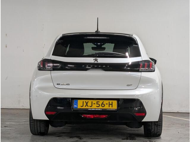 Peugeot e-208 GT EV 3-FASEN 50kWh 136pk | TWO-TONE! | NAVI | CAMERA | WARMTEPOMP | APPLE CARPLAY / ANDROID AUTO |