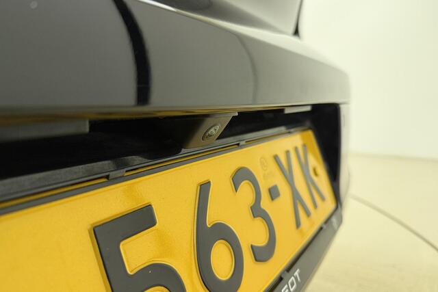 Peugeot e-208 EV Allure 50 kWh 3-Fasen l Camera l PDC l Keyless l Navigatie l Bluetooth l Apple Carplay/Android Auto l DAB l LED l Lichtmetalen velgen