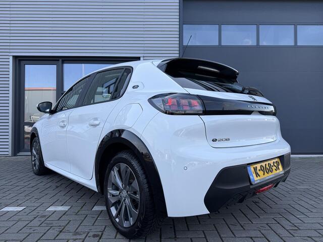 Peugeot e-208 EV Active Pack 50 kWh ?SOH 92.2% ?3-Fase ?Full LED ?Navigatie ?Parkeersensoren ?Lichtmetaal 17"
