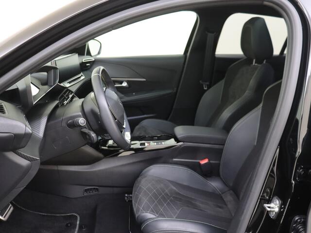 Peugeot e-208 EV GT Pack 50 kWh Luxe alcantara + Panoramadak !!!