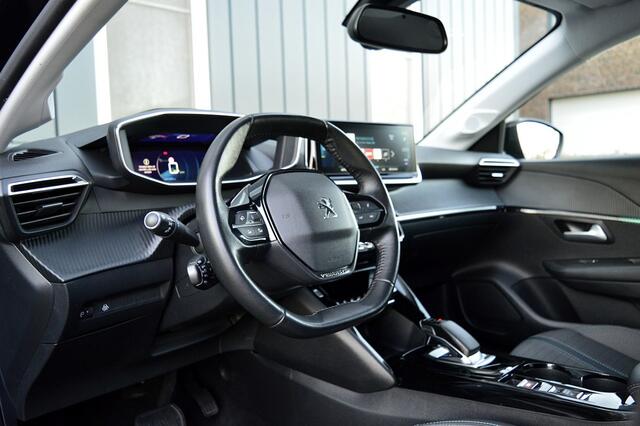 Peugeot e-208 EV Allure Pack 50 kWh Rijklaarprijs-Garantie Navigatie Airco Leder/Stof Interieur Apple carplay camera
