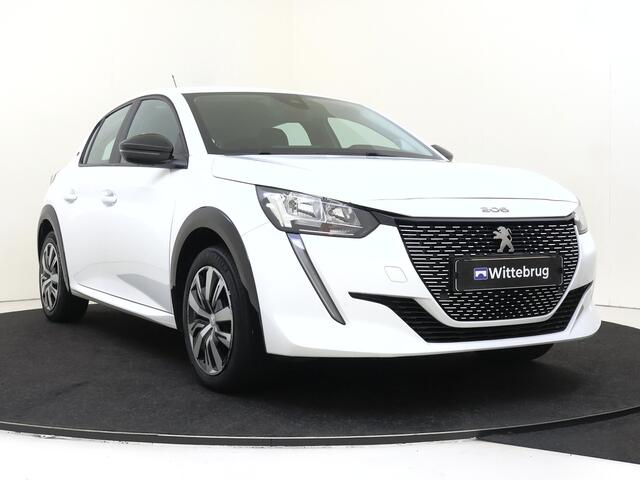 Peugeot e-208 EV Active 50 kWh | Carplay | Stoelverwarming | Navigatie | Climate Control |