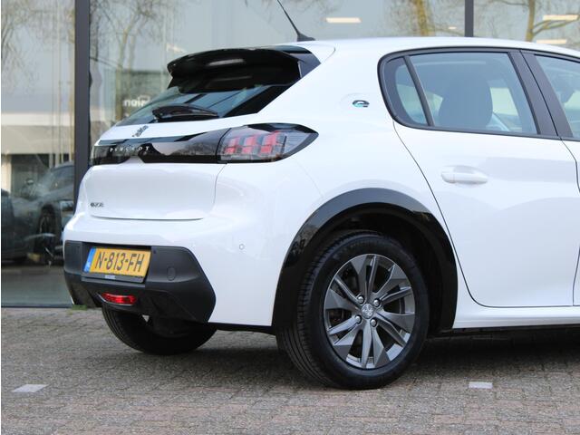 Peugeot e-208 EV Active Pack 50 kWh | Apple Carplay / Climate / Cruise