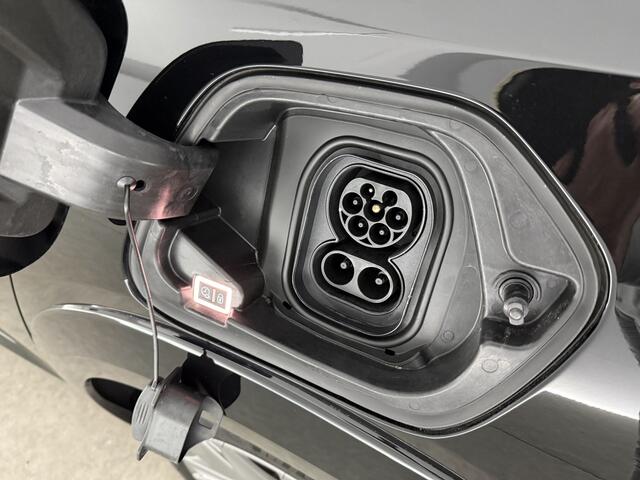 Peugeot e-208 EV Active Pack 50 kWh | Snelladen | SOH 98% | Carplay | LED | Navi | Parkeersens. | NAP