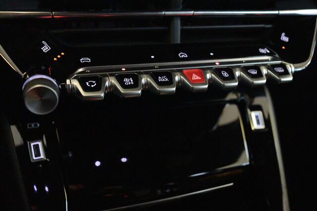 Peugeot e-208 EV GT 51 kWh | NAVI | CAMERA V+A + PDC | STOELVERW + MASSAGE | ADAP CRUISE | LANE-ASSIST |