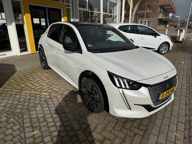 Peugeot e-208 EV GT 350 50 kWh CAMERA NAVIGATIE AIRCO ECC LICHTM.VELGEN