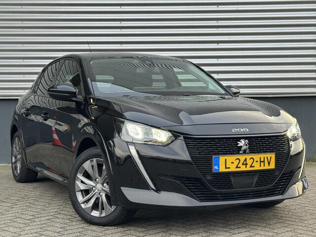 Peugeot e-208 Blue Lease Allure Pack EV 50kWh 136pk | NAVI | CAMERA | PDC V+A | ALL-SEASON BANDEN | LED KOPLAMPEN | DAB+ | CLIMA | CRUISE CONTROL |