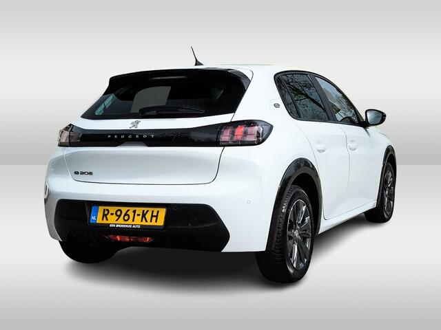 Peugeot e-208 EV Active Pack 50 kWh 3-Fase 1e-Eig. & Dealer-Onderh. BOVAG-Garantie. NL-Auto.