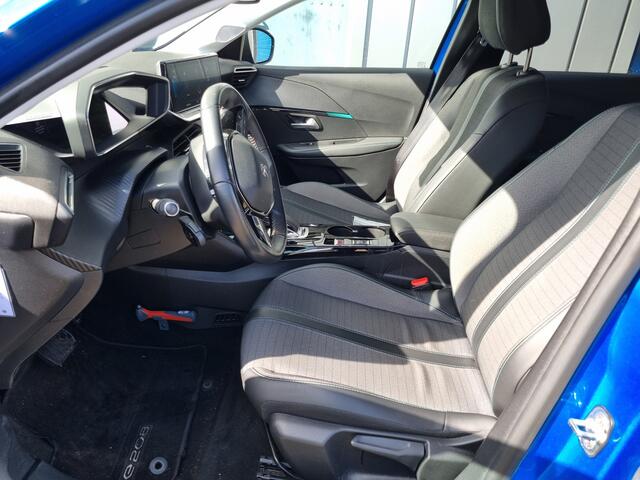 Peugeot e-208 EV Allure Première 50 kWh CAMERA