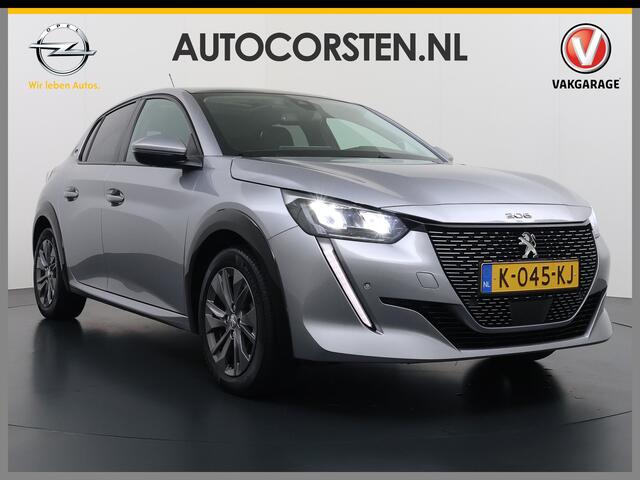 Peugeot e-208 EV SOH 92,5% Panoramadak Stoelverwarming 3D-Navi 360°Camera Apple Carplay Android Auto Ecc Cruise Control Pdc Keyless 50kWh Allure Led Lmv Privacy Glas Isofix DAB+ Bluetooth Regen-Lichtsensor Lane Assist Dealeronderhouden Origineel Nederlandse Auto