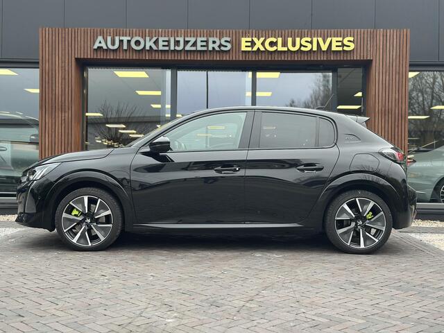 Peugeot e-208 EV GT Pack 50 kWh Panoramadak Stoelverw. Carplay Alcantara Keyless