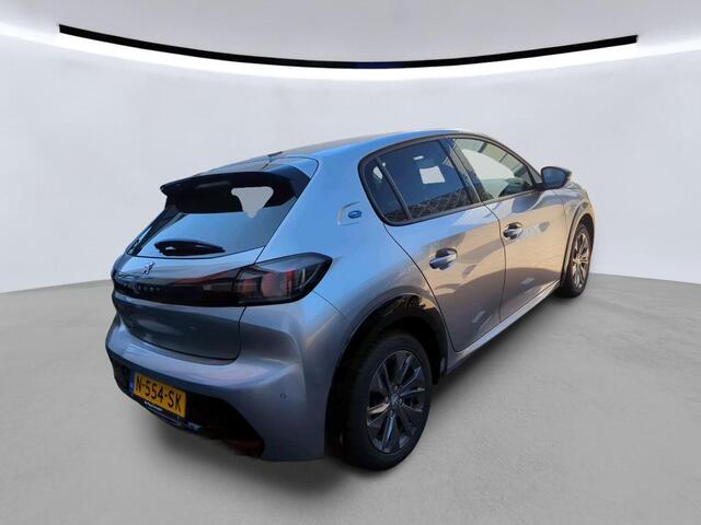 Peugeot e-208 EV Allure Pack 50 kWh NL-AUTO | NAVI | 3D COCKPIT