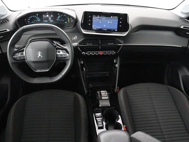 Peugeot e-208 EV Active Pack 50 kWh | SOH 94,2% | 38.400km NAP | Navigatie | Carplay | Parkeerhulp | Climate control | Bluetooth | DAB | Cruise control | Origineel NL | 1e eigenaar